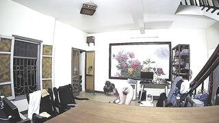 hack cam em hàng xóm sinh viên vú to cởi chuồng đi khắp nhà - phần 2