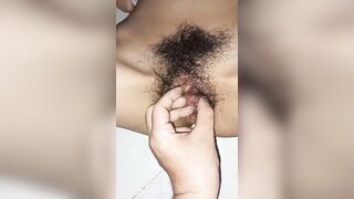 Vụng trộm với nữ bác sĩ dưới sàn bệnh viện