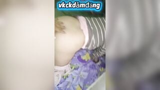 Con Vợ dâm, Đang đụ quay ra bú đòi nuốt tinh trùng