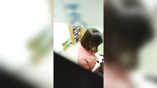 quay lén em hàng xóm xinh viên trắng ngon đã nghẽ sang đè ra địt - phần 3