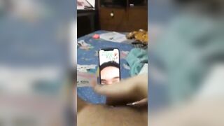 Ngửa lồn vào cam móc cho bạn thân xem
