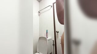 Nứng lồn dậy móc trong đêm