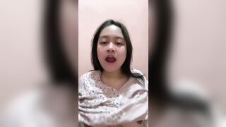 Chị gái chubby vú to lồn múp móc lồn thủ dâm rên la kích thích
