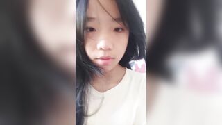 Teen 2k10 mới lớn call sex khoe lồn múp non tơ