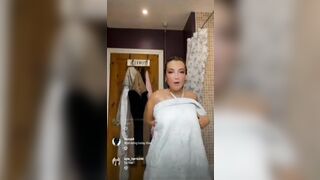 _Tổng hợp lộ hàng khi live stream_P33