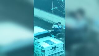 Em học sinh lớp 11 mò lồn bạn gái trong lớp học giờ giải lao.