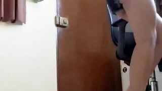 Chị gái xa chồng và anh trai thu tiền điện may mắn, định mệnh 2 anh chị phải đụ.