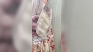 Quay trộm được ít quần xì mẹ vk, nứng cặc thiệc