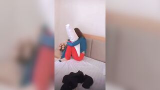 Cô Giáo  Nứng Lồn Đụ Nhau Với  Học Sinh Bị Bắt Tại Nhà Nghỉ