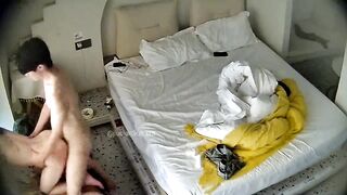 Lắp cam quay lén trg phòng nhỏ e họ phát hiện cứ k có ng ở nhà là lại rủ bồ về đụ #2