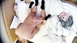 Quay lén trong phòng ks e ghệ dâm nằm chổng mông xoa lồn xem phim chờ a tới đụ