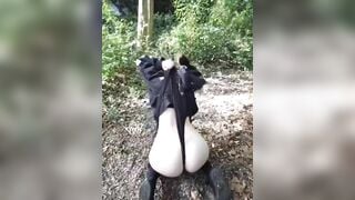Nhỏ bạn thân tôi là đứa cuồng dâm