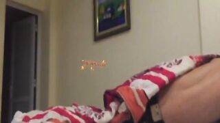 Đã bảo bỏ ra mà sao anh vẫn địt