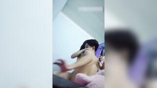 ảnh chỉ bảo ôm thôi sao lại lại leo lên cưỡi nhiệt tình thế