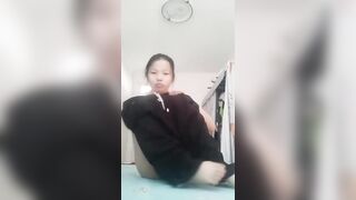 Teen mới lớn thủ dâm call sex, 2k10 mà vú to phết rồi nhỉ
