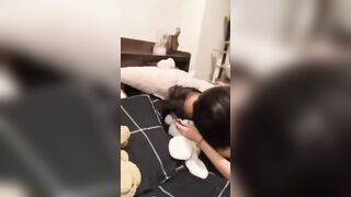 Em gái 17 tuổi nứng lồn gã đụ anh họ cho bằng được