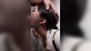 Lén lút cùng em ghệ sinh viên cực xinh trốn vào lớp học bắt e mút cu lút cán public