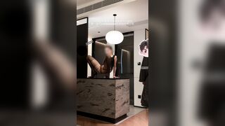 Chồng yếu sinh lí chỉ bt bất lực nhìn vợ dâm gạ gẫm tên trộm may mắn vào địt lồn mình