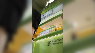 Quay lén quần lót các em xinh tươi giữa thanh thiên bạch nhật - phần 6