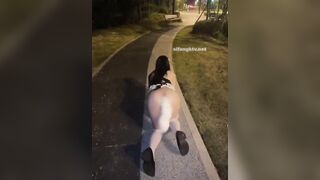 Con đĩ Loli mình dây, Làm Nô Lệ cho đại gia, pUblic Nhét sex toy đi ở công viên