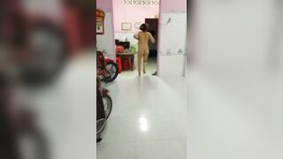chạy tut loll