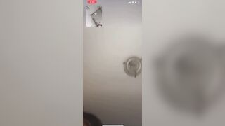 gạ gẫy lưỡi em nó mới cho xem vú lúc call