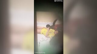 Quay lén nhỏ e họ mới học về coi fim sex thủ dâm