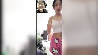 em cứ đi học về là gd chát sex, ngày nào cũng vậy
