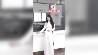 Em  Tiktoker Long An quen trên Tinder