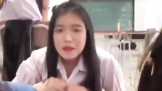 Mấy em học sinh dâm đãng nứng lồn thèm cặc