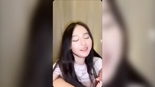 Đứa em họ lâu lắm mới được ngủ chung