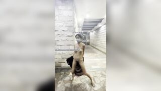 gái xinh khỏa thân khoe dáng nơi công cộng #3