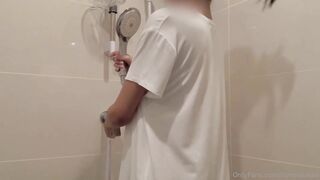 Thủ dâm cùng em Llomnaonao mình dây vú to nhưng ti hơi thâm [49]