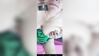 Mbbg vú to lồn múp call video móc lồn thủ dâm cùng trai