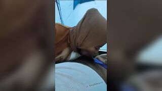 chị dâu bú buồi