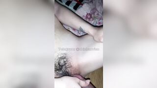 Chị Gái Cầm Chim Trai Trẻ Thủ Dâm Mặt Phê Tới Bến