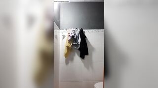 Em học sinh 2k8 hàng ngon khoe hàng cho trai xem dâm đãng