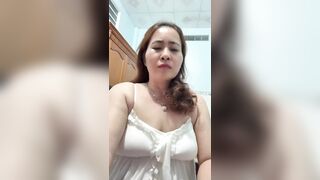 Chị MBTC Gần chợ Đông Thành, ai gần đó biết chị này k