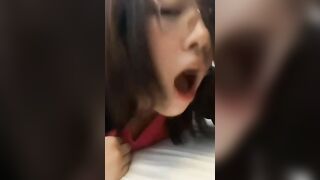 Em họ kính cận dâm bị anh đụ chỉ biết im lặng