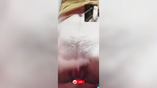 đang ngồi nhậu mà em người yêu call khoe lồn đang ướt nhẹp - phần 3