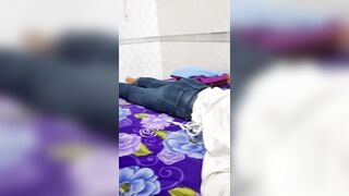 gạ được bé học sinh 2k10 đi nhà nghỉ vật lộn mãi mới cởi được áo - phần 1