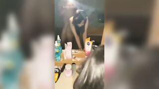 địt e sigmon trong phòng trọ