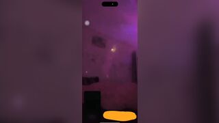 Mấy idol trên tiktok toàn đi call sex kiếm thêm thu nhập