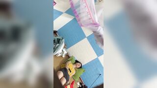 Quay lén máy bay vắng chồng nứng lồn thủ dâm, như này phải gạ địt gấp