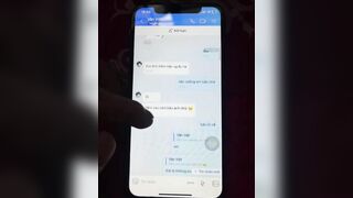 Đau lòng thanh niên phát hiện Vk nhắn tin với 2 ng đàn ông cùng lúc