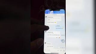 Đau lòng thanh niên phát hiện Vk nhắn tin với 2 ng đàn ông cùng lúc