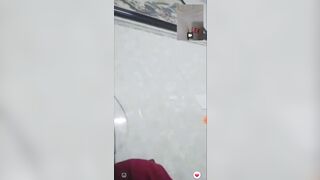lần đầu call em ngại mà anh cứ bắt e móc lồn