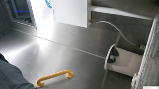 Cam kín quay lén các em teen TQ xinh đẹp đi đái trong nhà vệ sinh công cộng #7