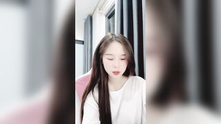 mấy bé tiktoker cứ bán quạt như này bảo sao ở chung cư