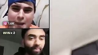 Trả kèo Tiktoker, Móc Lồn Trên Live stream lộ Vú